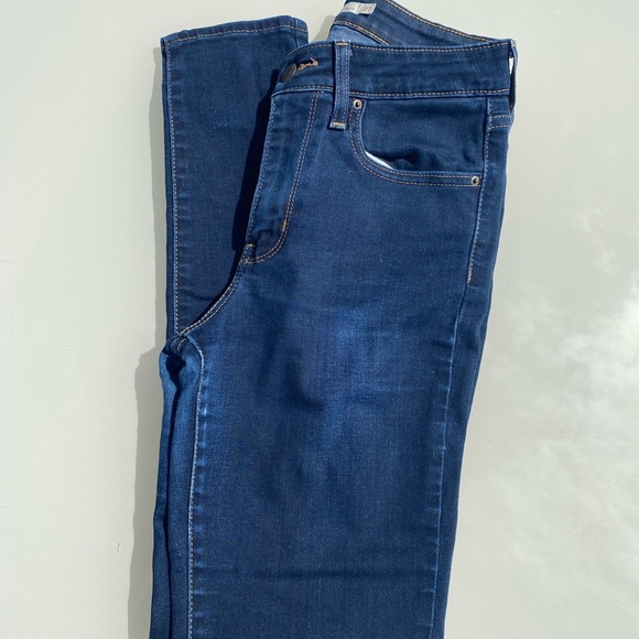 Levi’s Jeans - Picture 2 of 3